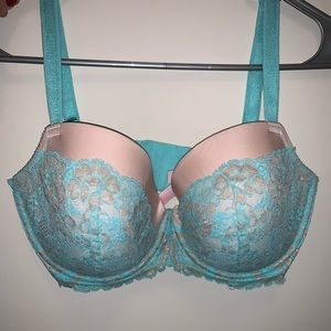 Victoria’s Secret bra